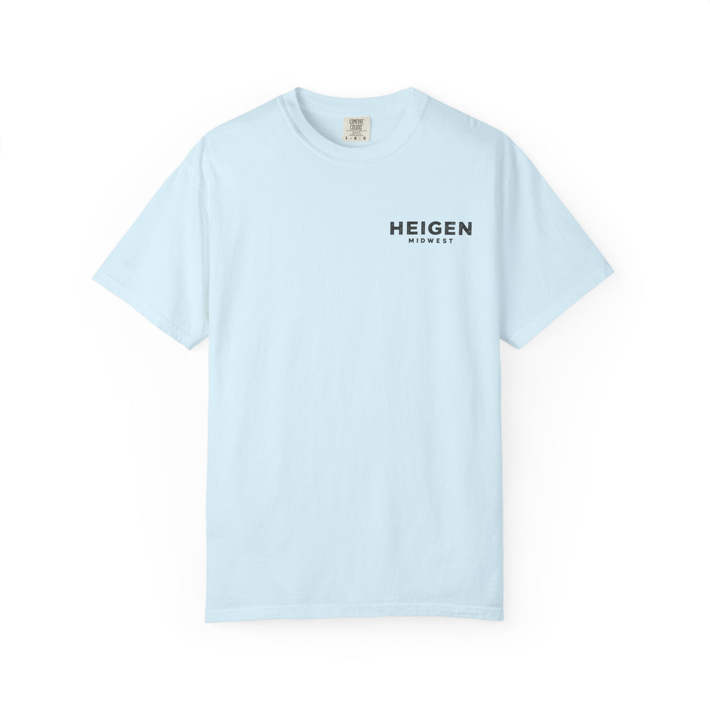 Dog In the Grass - T-Shirt