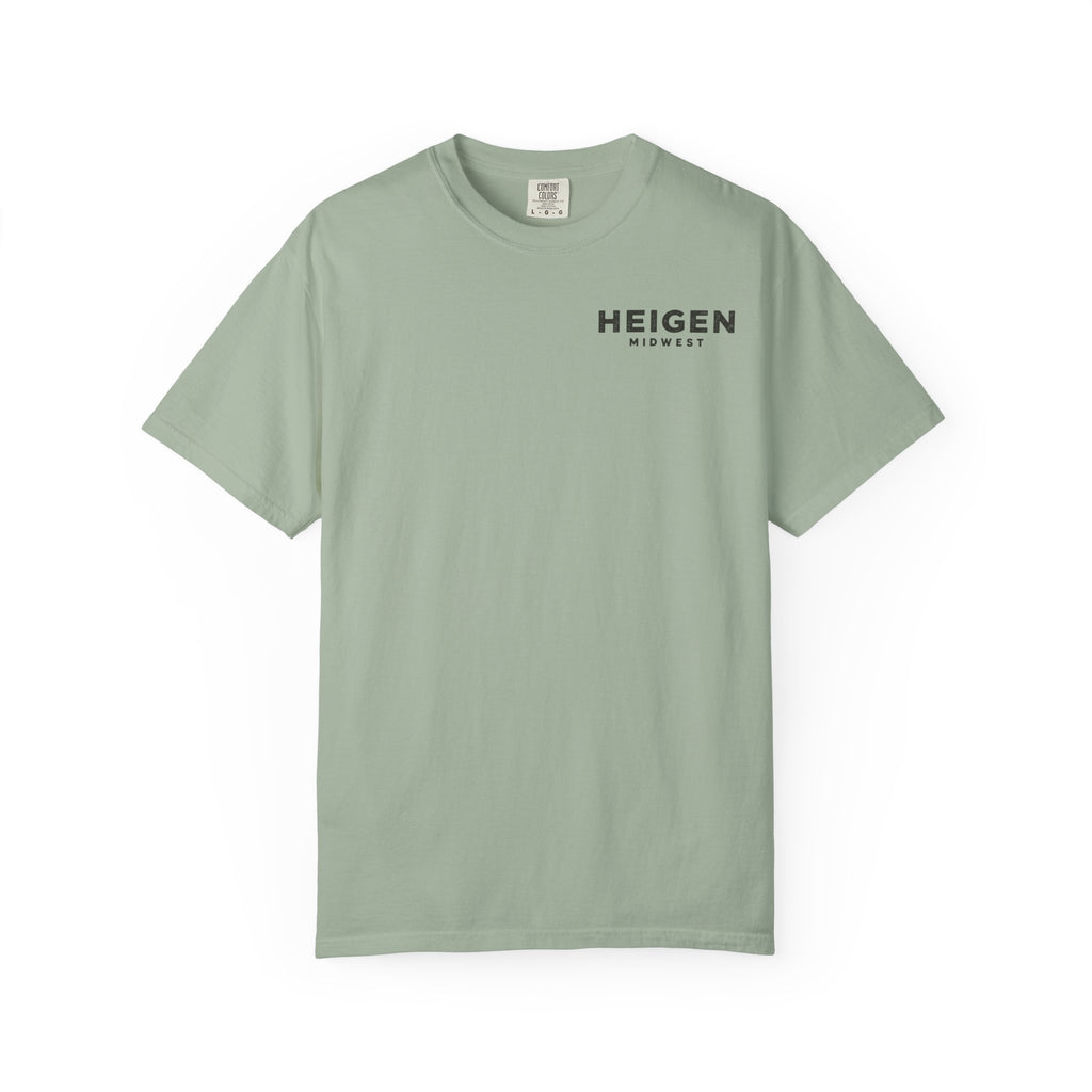 Dog At The Lake - T-Shirt