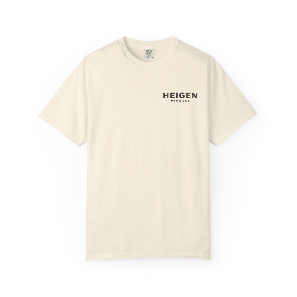Dog In the Grass - T-Shirt