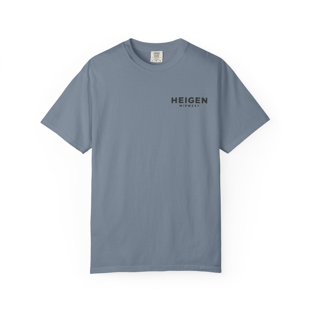 Dog In the Grass - T-Shirt